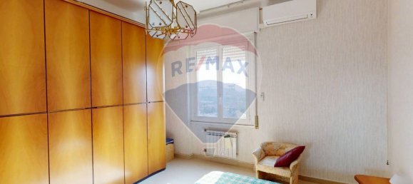 2 Schlafzimmer Wohnung in Genoa, Italy, Nr. 106046 26