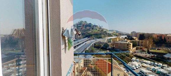 2 Schlafzimmer Wohnung in Genoa, Italy, Nr. 106046 36