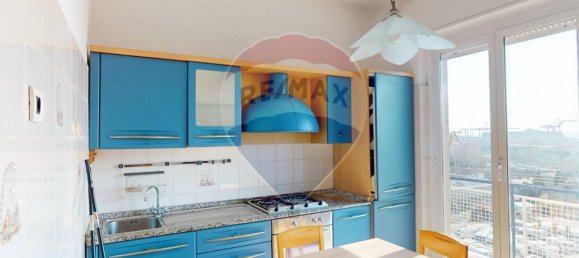 2 Schlafzimmer Wohnung in Genoa, Italy, Nr. 106046 27