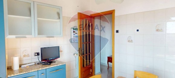 2 Schlafzimmer Wohnung in Genoa, Italy, Nr. 106046 29