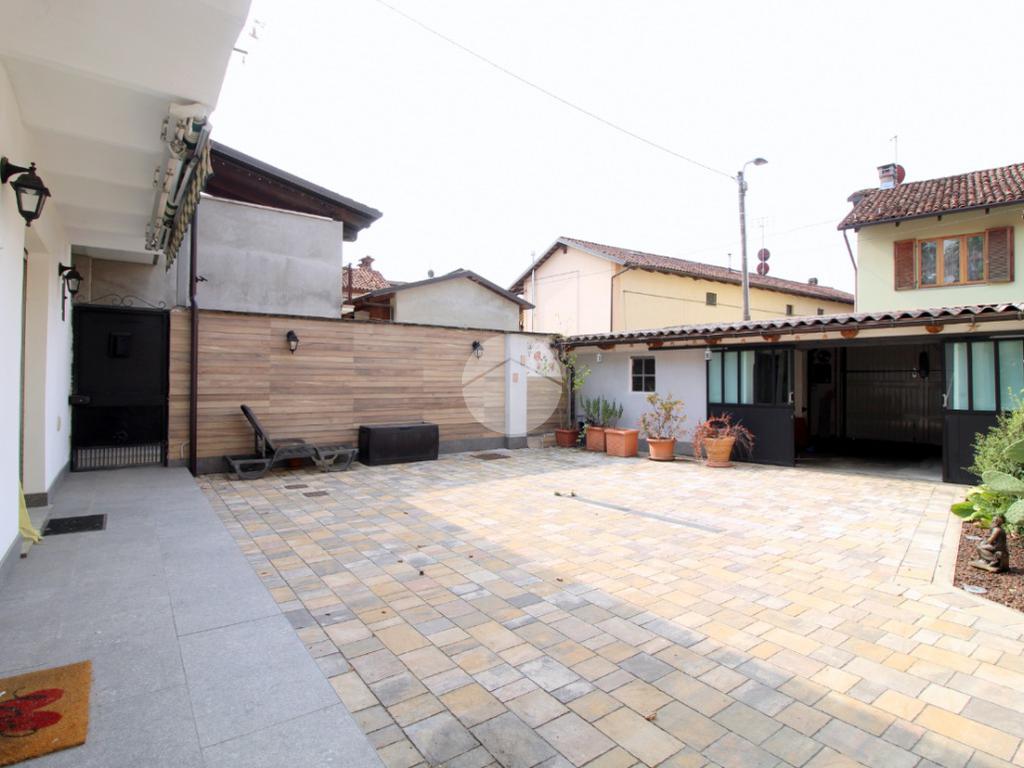 Дом с 2 спальнями в Санфре, Италия № 263970