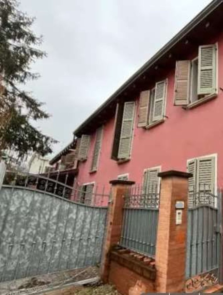 9 bedrooms House in Felino, Italy No. 319716