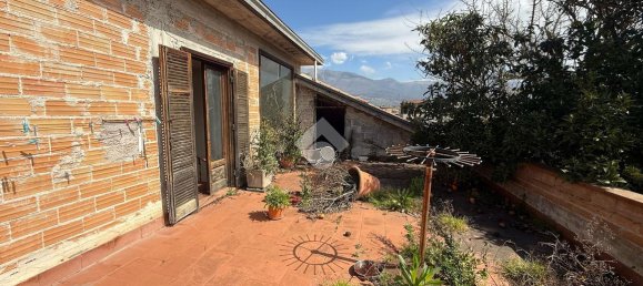 8 rooms House in Sora, Italy No. 14959 60