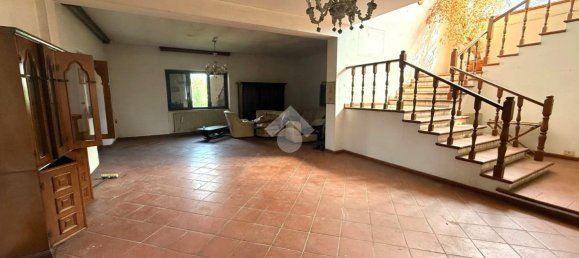 8 rooms House in Sora, Italy No. 14959 14