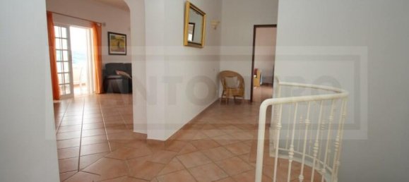 3 bedrooms Villa in Albufeira, Portugal No. 142675 8