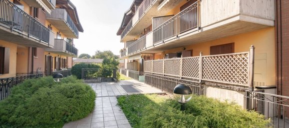 2 bedrooms Apartment in Fara Gera d'Adda, Italy No. 379459 25