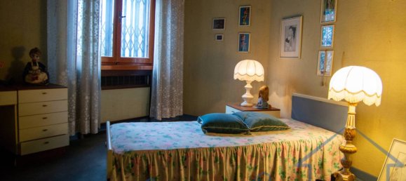 Вилла с 5 спальнями в Савиньяно суль Рубиконе, Италия № 272657 33