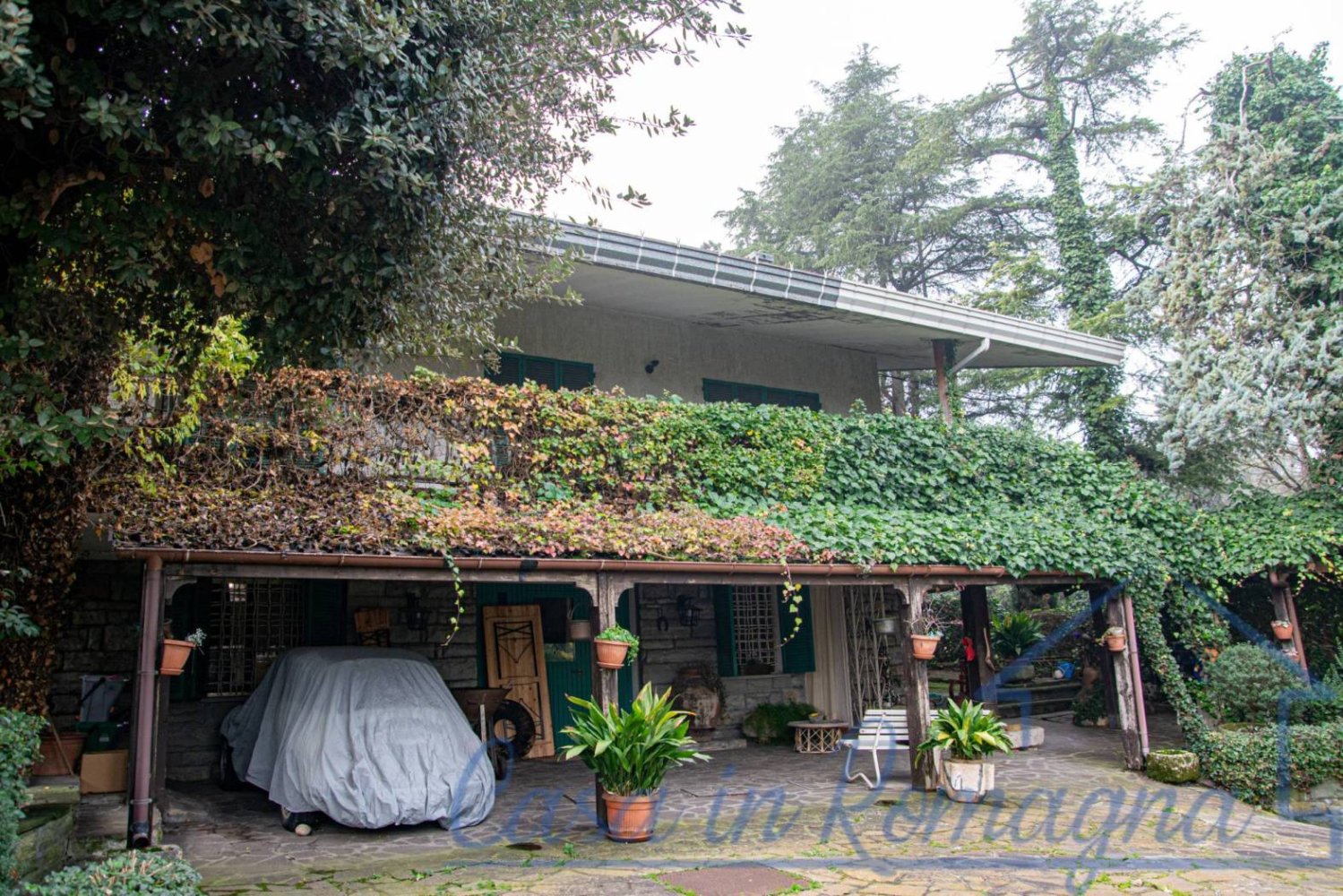 Вилла с 5 спальнями в Савиньяно суль Рубиконе, Италия № 272657