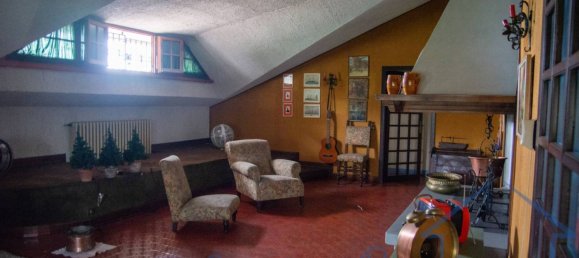 Вилла с 5 спальнями в Савиньяно суль Рубиконе, Италия № 272657 5