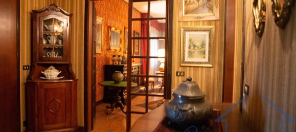 Вилла с 5 спальнями в Савиньяно суль Рубиконе, Италия № 272657 4