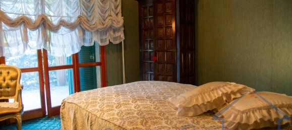 Вилла с 5 спальнями в Савиньяно суль Рубиконе, Италия № 272657 30