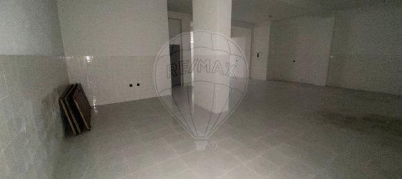 200m² Warehouse in Ourem, Portugal No. 65809 14