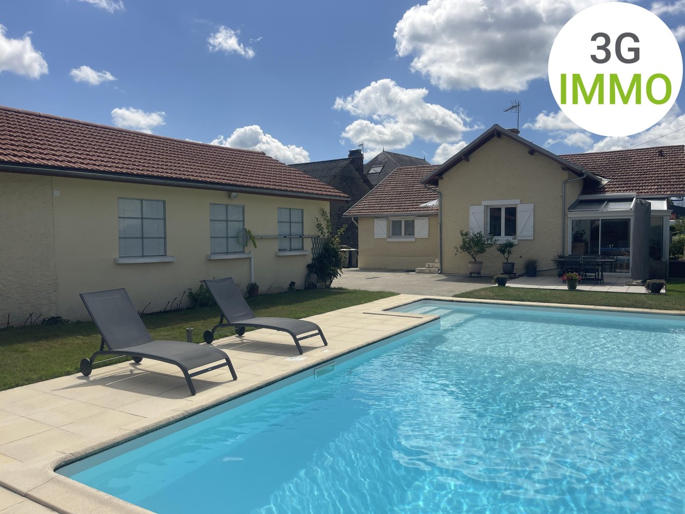 3 Schlafzimmer Haus in Pau, France, Nr. 330023