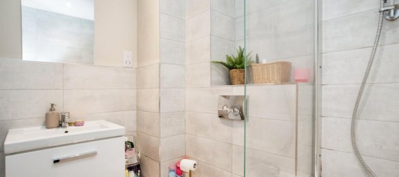 1 bedroom Apartment in Watford, United Kingdom No. 6119 7