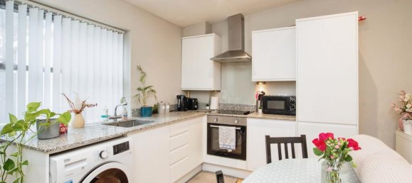 1 bedroom Apartment in Watford, United Kingdom No. 6119 2