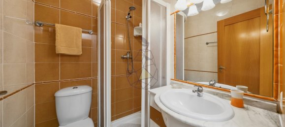 2 chambres Appartement à Portimao, Portugal No. 100677 20