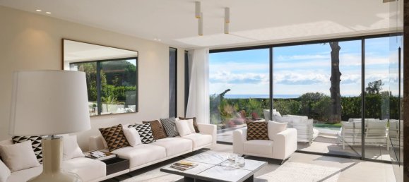 5 bedrooms Villa in Cannes, France No. 1773 6