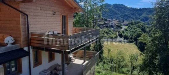 3 bedrooms Villa in Selvino, Italy No. 326489 2