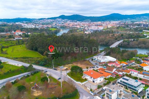  Land in Barcelos, Portugal No. 202300