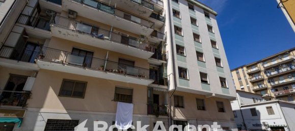 3 bedrooms Apartment in Catanzaro, Italy No. 291280 2