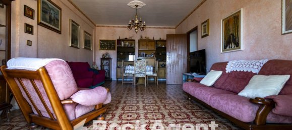 3 bedrooms Apartment in Catanzaro, Italy No. 291280 8