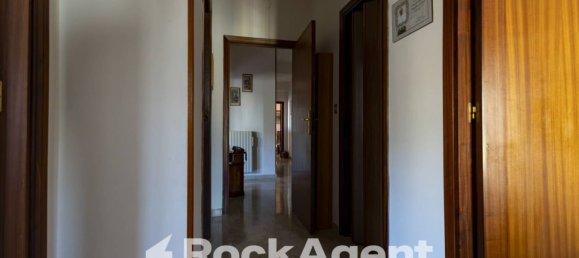 3 bedrooms Apartment in Catanzaro, Italy No. 291280 15