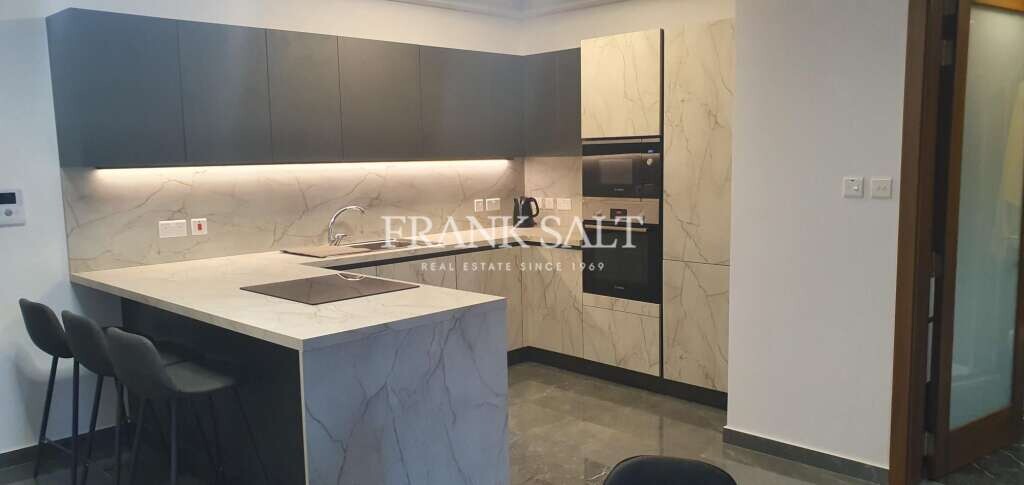 Apartamento de 1 dormitorio en Sliema, Malta No. 7627