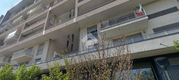 2 bedrooms Apartment in Milan, Italy No. 329578 11