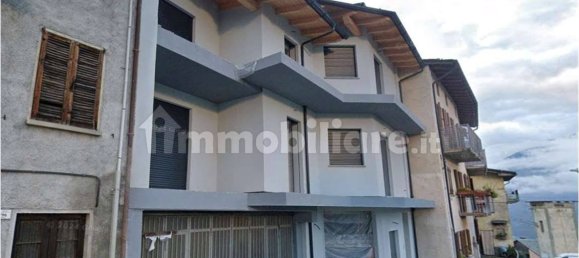 Квартира с 3 спальнями в Монтанья ин Вальтеллина, Италия № 282937 2