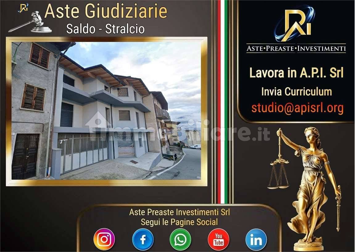 Квартира с 3 спальнями в Монтанья ин Вальтеллина, Италия № 282937