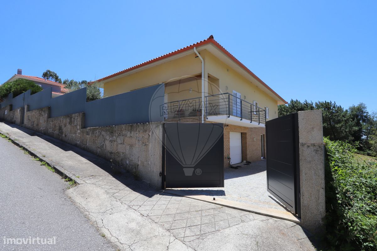 3 غرف نوم منزل في Ponte de Lima, Portugal رقم 185946