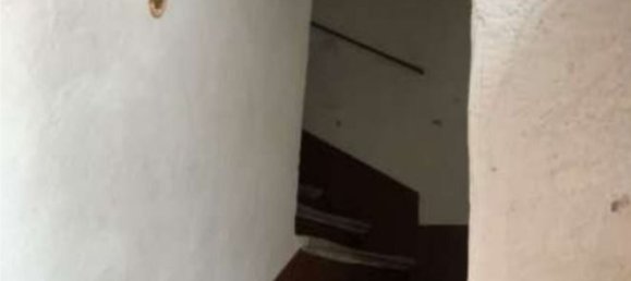 Apartamento de 7 habitaciónes en Catignano, Italy No. 34985 8