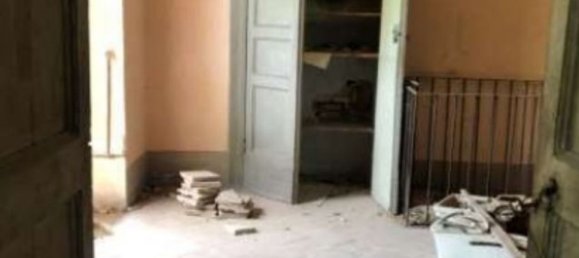 Apartamento de 7 habitaciónes en Catignano, Italy No. 34985 38