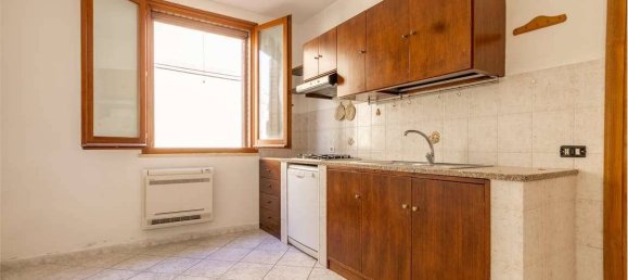 Дом с 2 спальнями в Куартуччу, Италия № 259821 2