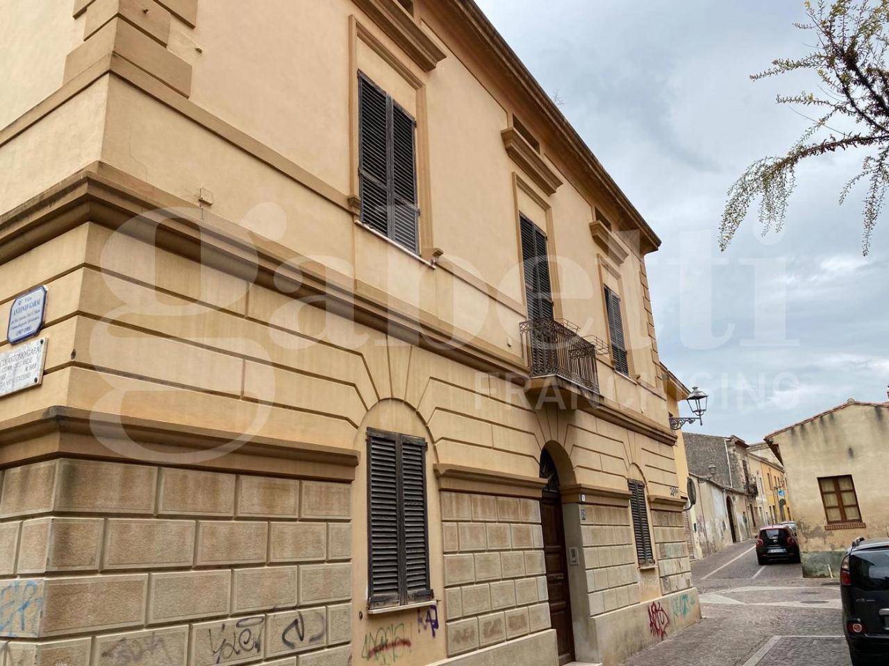 5 rooms House in Oristano, Italy No. 37787