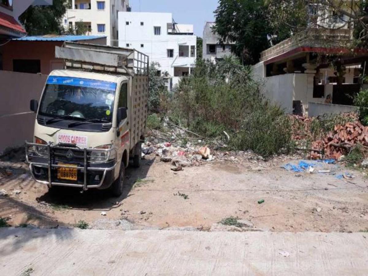 Terrain à Hyderabad, India No. 31837