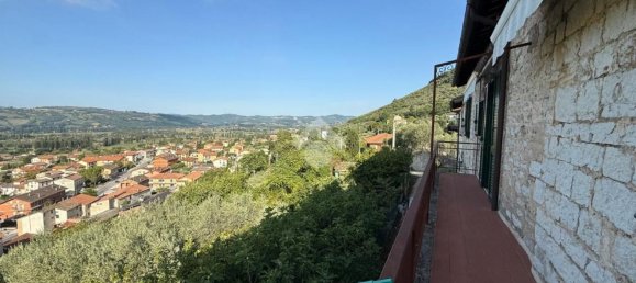 4 bedrooms Apartment in Gubbio, Italy No. 314244 13