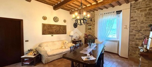 4 bedrooms Apartment in Gubbio, Italy No. 314244 8