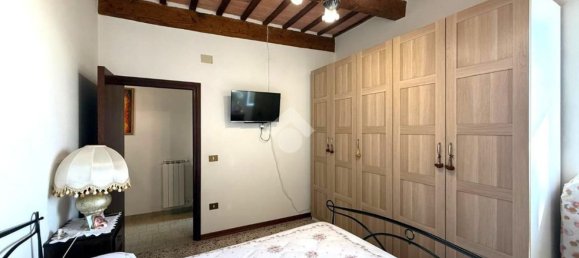 4 bedrooms Apartment in Gubbio, Italy No. 314244 15