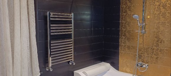 4 Schlafzimmer Wohnung in Nasimi, Azerbaijan, Nr. 1572 4