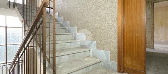 4 bedrooms Villa in Monte Compatri, Italy No. 44717 24