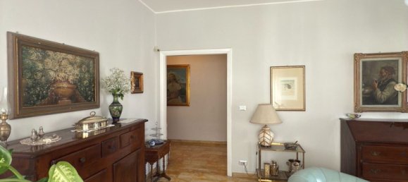 5 bedrooms Apartment in Turin, Italy No. 316701 16