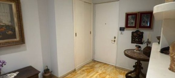 5 bedrooms Apartment in Turin, Italy No. 316701 3