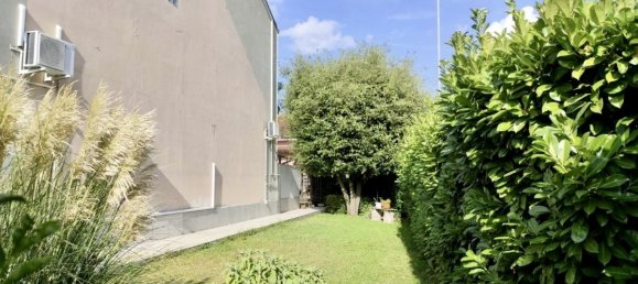 3 Schlafzimmer Villa in Sant'Angelo Lodigiano, Italy, Nr. 161212 14