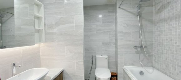 2 bedrooms Apartment in District 10, Vietnam No. 17301 7