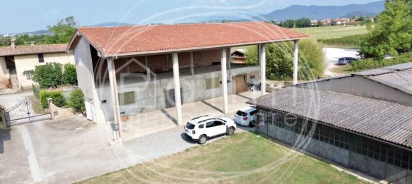 Grundstück in Paderno Franciacorta, Italy 1370m², Nr. 40104 3