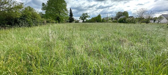  Land in Channay-sur-Lathan, France No. 58022 3