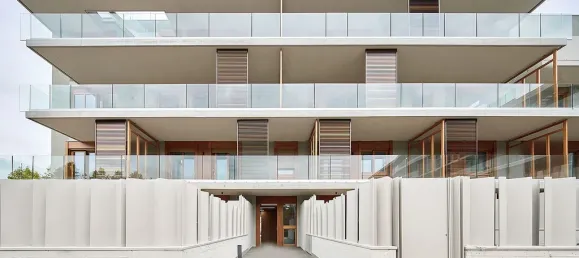 4 chambres Appartement à Sant Cugat Del Valles, Spain No. 289800 3