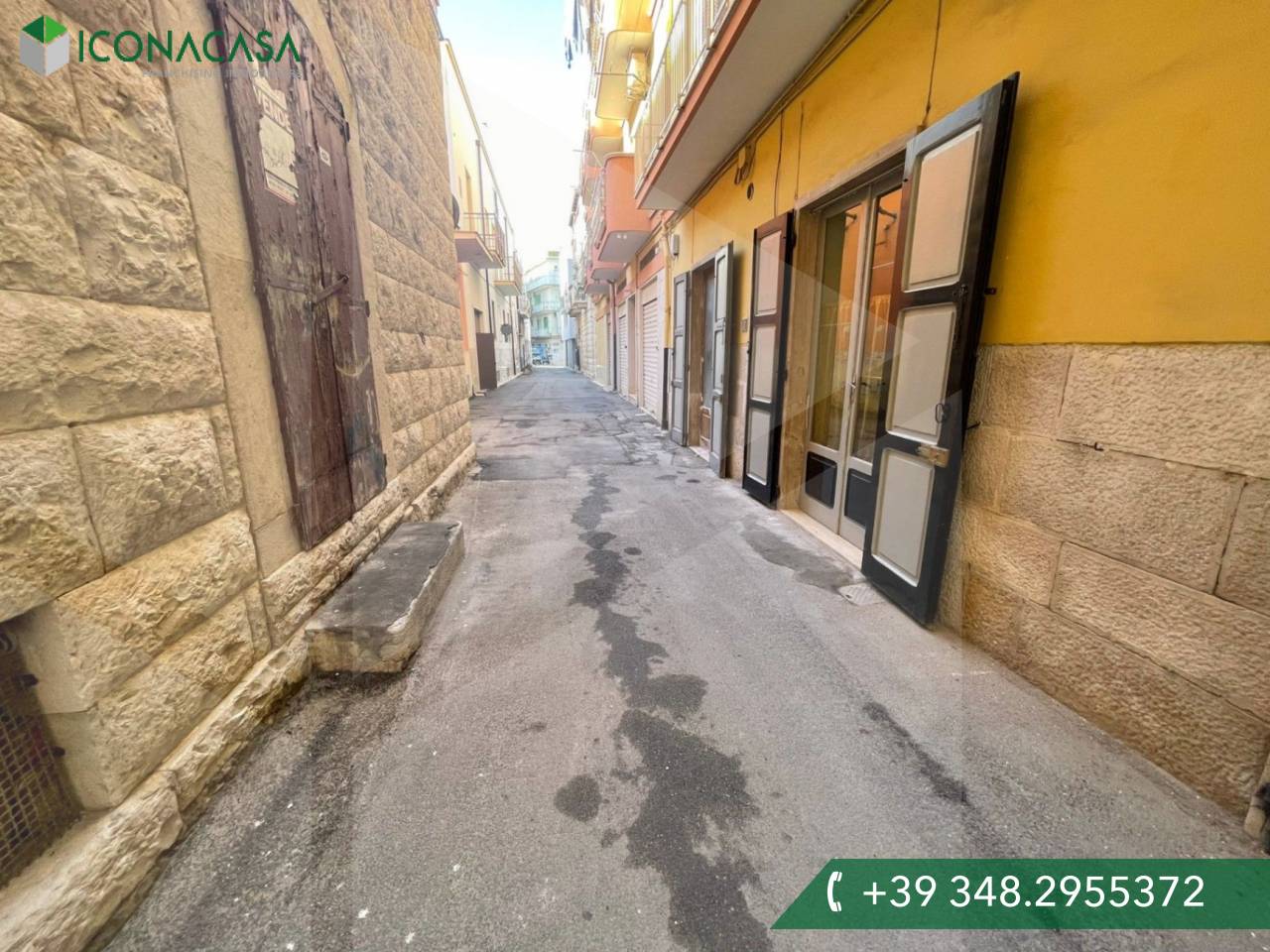 2-salle Propriété commerciale à Corato, Italy No. 27265