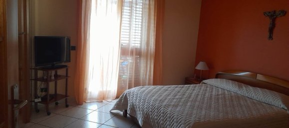 2 bedrooms Apartment in Giarre, Italy No. 142887 10